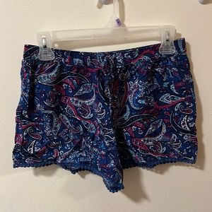 Hollister small blue patterned shorts